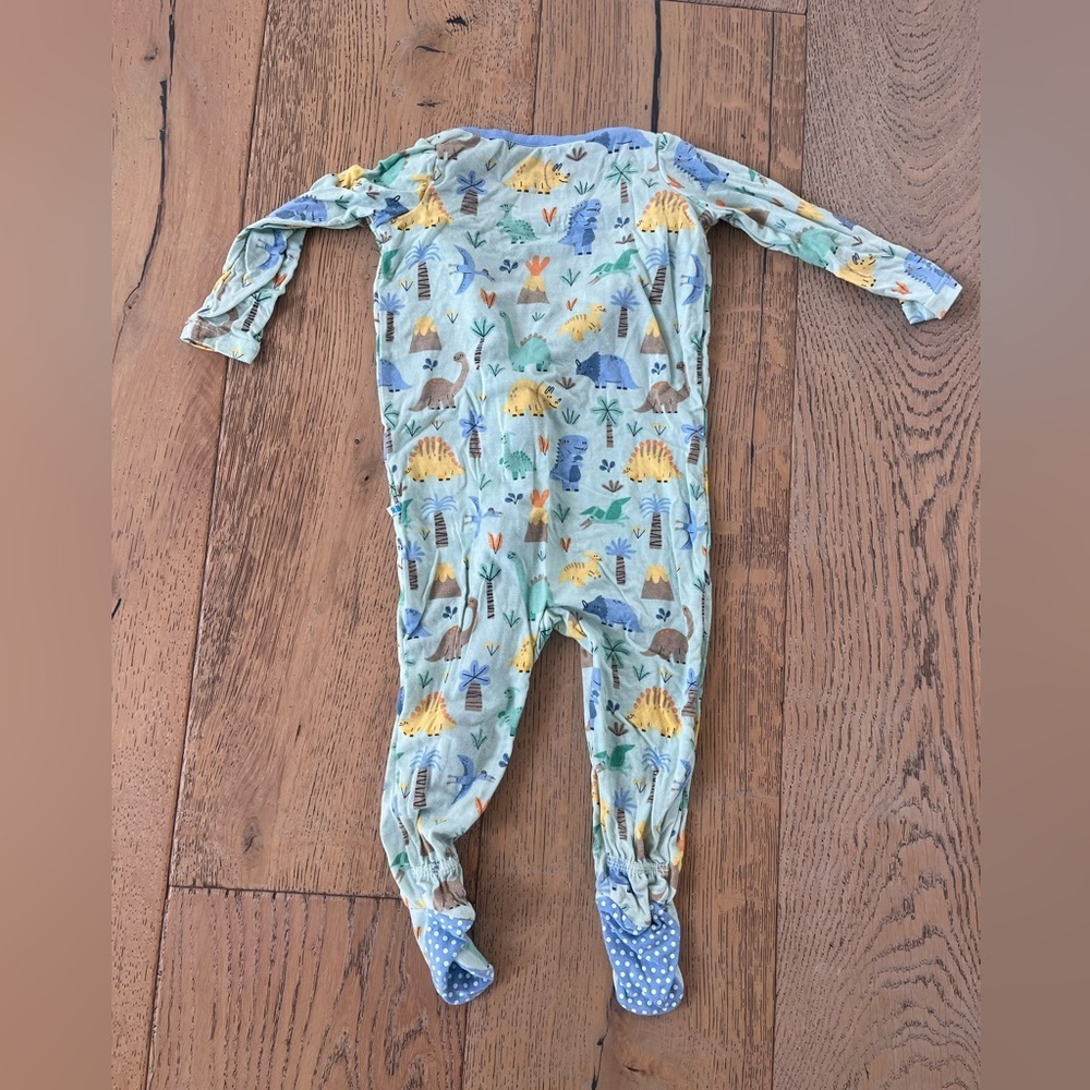 Rugged butts ruffle Bamboo Viscose Sleeper Onsie Double Zip Dinosaur 3-6 months - Picture 3 of 5